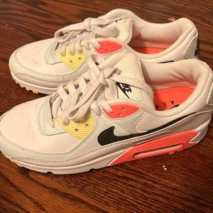 Nike air platform sneaker